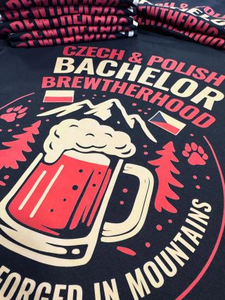 👕 Reklamní textil na míru. Potiskneme trička, mikiny i další kousky přesně podle tvých představ – od 1 kusu! ✅ DTF a FLEX...