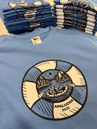 Potisk triček a textilu. DTF nebo Flexi potisk. Potisky dresů, triček, mikin a dalších. Tiskneme od jednoho kusu.